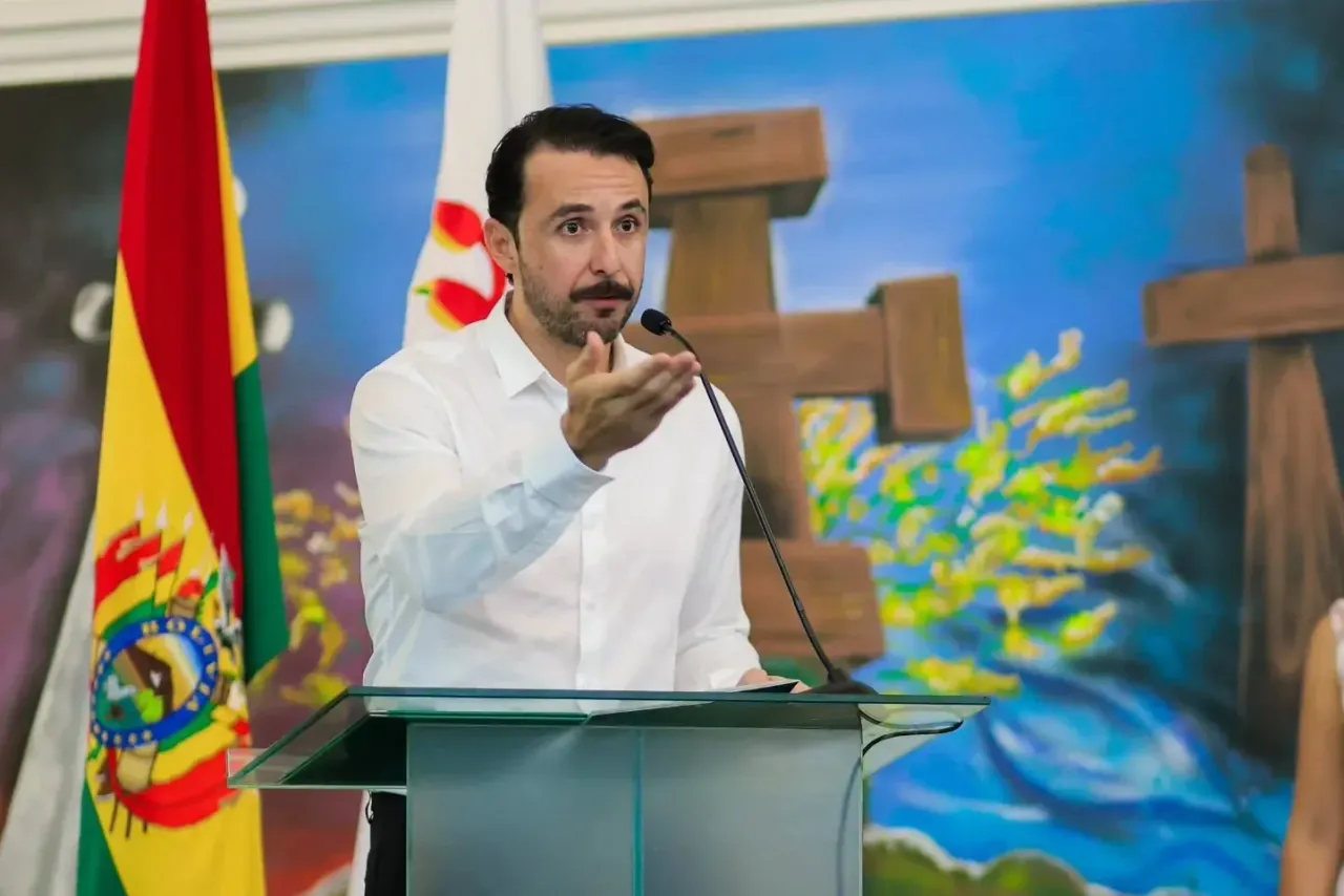 Velasco activa plan de austeridad en la Gobernación y proyecta ahorrar más de Bs 13 millones