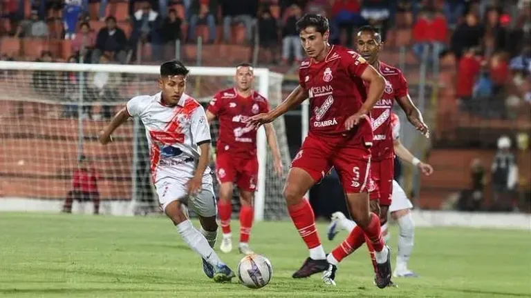 Guabirá remontó, ganó a Nacional Potosí y sigue en levantada