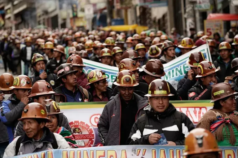 Bolivia inicia otra semana marcada por bloqueos y protestas: La Paz concentra la mayor tensión